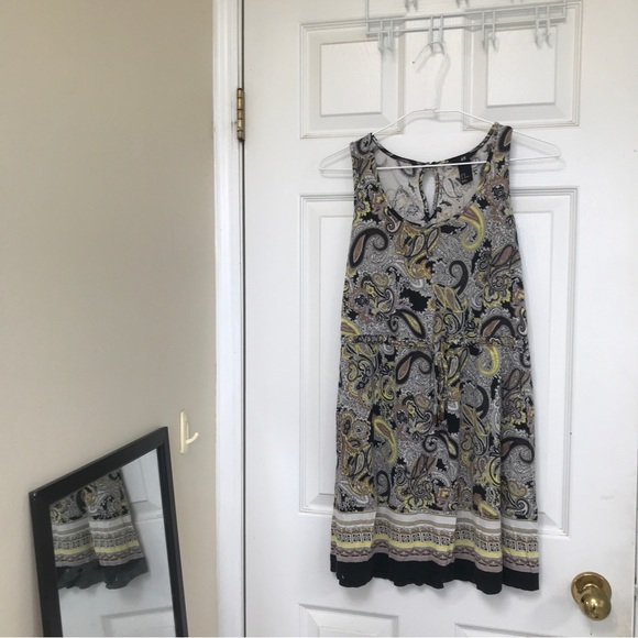 Preloved H&M Sun summer dress - Picture 7 of 8